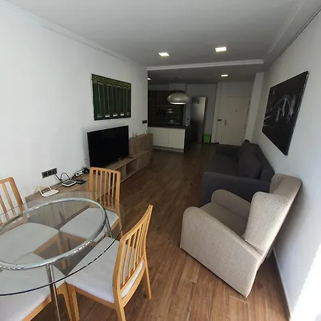 Gumerflat Cid Parking Free Centro 2 Banos Appartement