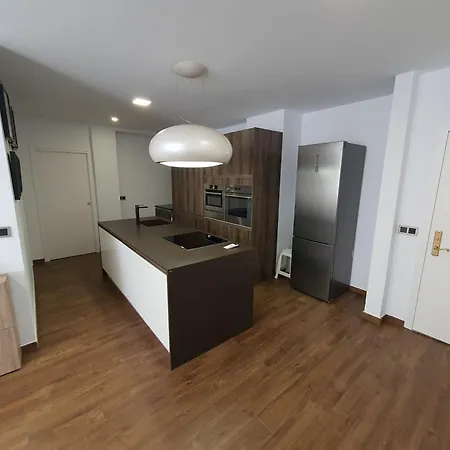 Gumerflat Cid Parking Free Centro 2 Banos *